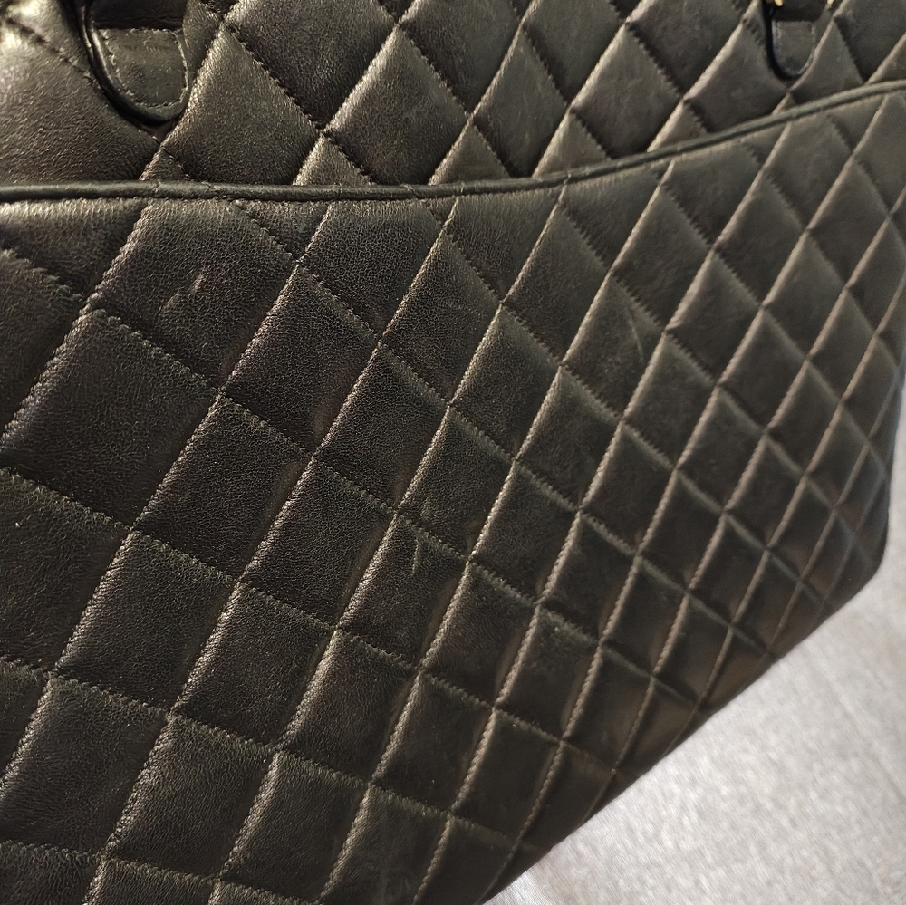 Chanel Black Quilted Dome Bag - Picture 7 of 16